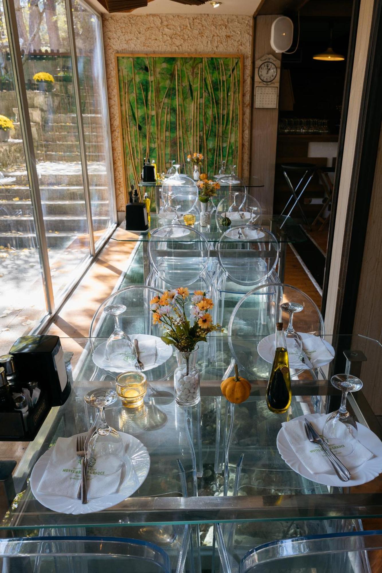 Kočani Hotel Gradche מראה חיצוני תמונה