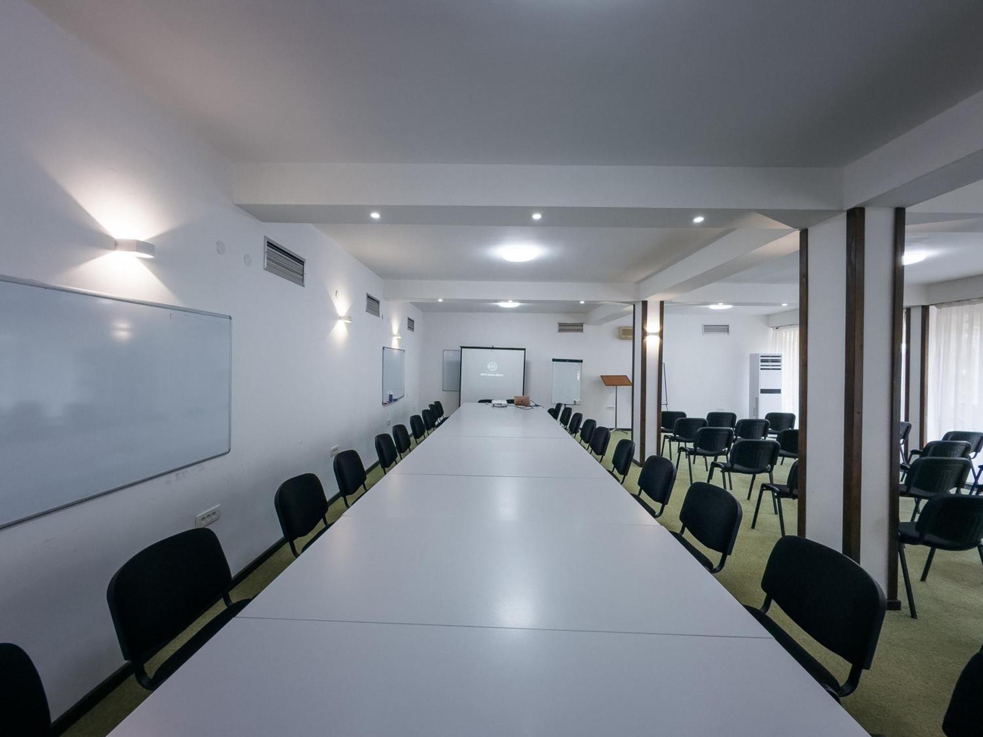 Kočani Hotel Gradche מראה חיצוני תמונה